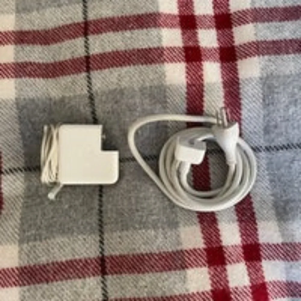 Apple 45W MagSafe Power Adapter for MacBook Air